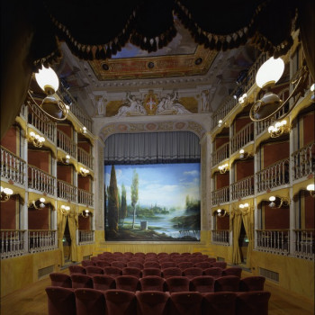 Teatro Torti. La sala verso il boccascena